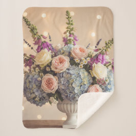 Romantic Hydrangea and Rose Bouquet シェルパブランケット