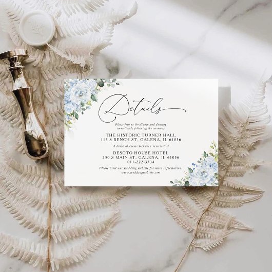 Romantic Light Blue Floral Wedding Details Card エンクロージャーカード