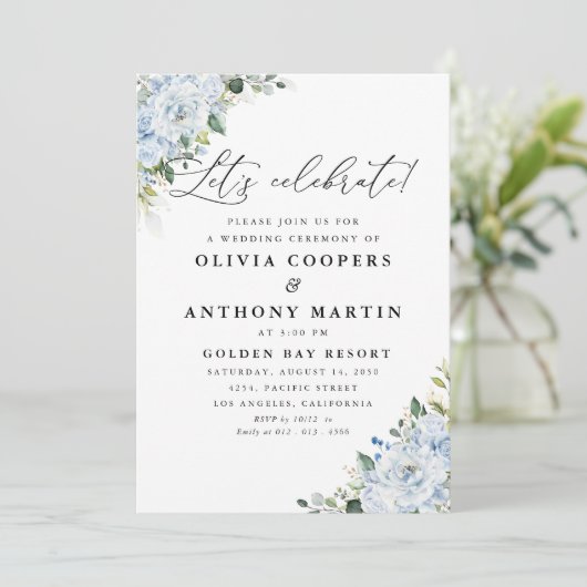 Romantic Light Blue Floral Wedding Invitation 招待状 (スタンド正面)