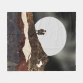 Romantic Moonlit Marble Landscape フリースブランケット (正面(横))