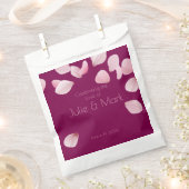 Romantic Pink Petals Wedding  フェイバーバッグ (クリップ留めされた状態)