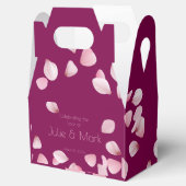 Romantic Pink Petals Wedding Gable フェイバーボックス (オープン)