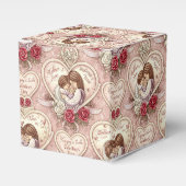 Romantic Pink Vintage Cherub Heart Pattern フェイバーボックス (正面サイド)