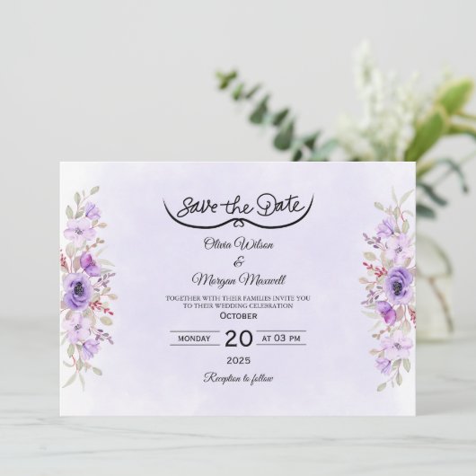Romantic Purple Floral Wedding Save the Date 招待状 (スタンド正面)