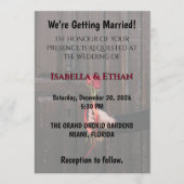 Romantic Red Roses Elegant Wedding Invitation 招待状 (正面)