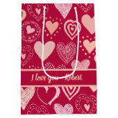Romantic Red Valentine Hearts with Custom Message ミディアムペーパーバッグ (裏面)