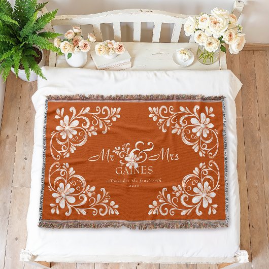 Romantic Shabby Chic Burnt Orange Mr & Mrs Floral  スローブランケット