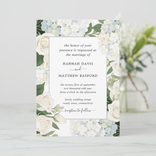 Romantic White Hydrangea Rose Elegant Wedding 招待状 (スタンド正面)