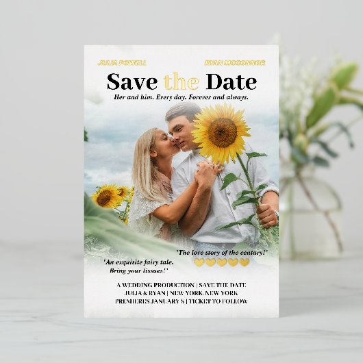 Romcomポスタパーソナライズされたー写真Save the Date 箔招待状 (立ち正面)