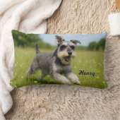 Romping Schnauzer Personalized ランバークッション (ブランケット)