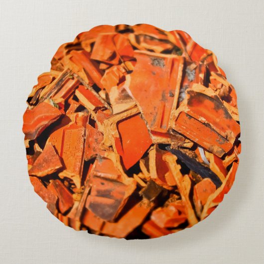 Roof tiles brick red roof panels ラウンドクッション (正面)