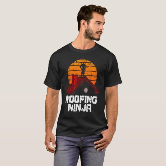 Roofer Roofing Ninja Contractor Tシャツ (正面フル)