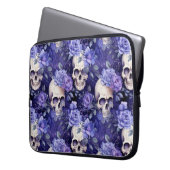 Rosas violetas con calaveras ラップトップスリーブ (正面左)