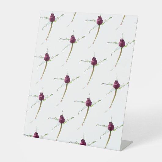 Rose Buds, 台座サイン (正面)