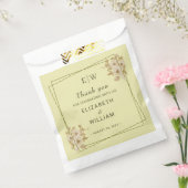 Rose Frame – Monogram Celestial Yellow Wedding フェイバーバッグ (封をした状態)