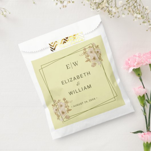 Rose Frame – Monogram Celestial Yellow Wedding フェイバーバッグ (封をした状態)