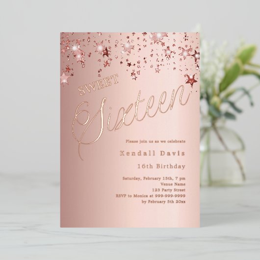 Rose gold script stars modern Sweet 16 箔招待状 (立ち正面)
