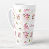 Rose Heart Name Mug – Classic Floral Gift カフェラテマグ (左アングル)