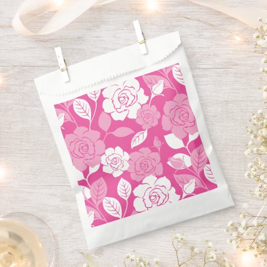 ROSE PATTERN (PINK) フェイバーバッグ (クリップ留めされた状態)