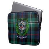 Rose Scottish Clan Tartan and Crest  ラップトップスリーブ (正面左)