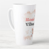 Rose Vibes – Aesthetic Floral Mood カフェラテマグ (左アングル)