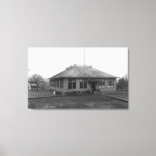 Roseburg、またはウェストサイドパブリックスクールのビュー キャンバスプリント (正面)