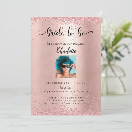Rosegoldモダン Glitzer「Bride To Be」写真 招待状 (スタンド正面)