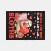 Roses Are Red Blah Sloths Valentine Cute Animal Lo フリースブランケット (正面(横))
