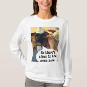 RoseWritesによるオーブンマタニティシャツのパン Tシャツ (正面)