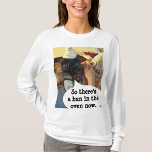 RoseWritesによるオーブンマタニティシャツのパン Tシャツ