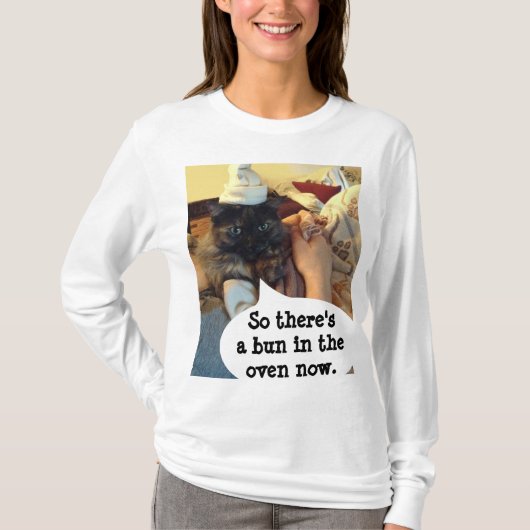 RoseWritesによるオーブンマタニティシャツのパン Tシャツ (正面)