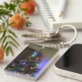 RoseWritesによるクリスマスツリーのキーチェーン キーホルダー (正面右)