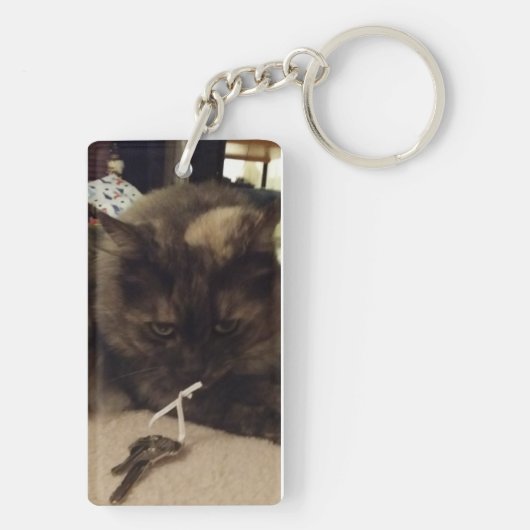 RoseWritesによるクリスマスツリーのキーチェーン キーホルダー (裏面)