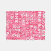 Rosieのピンクのパーソナライズな名前 フリースブランケット (正面(横))