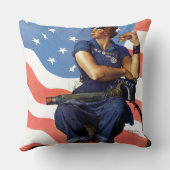 Rosieリベッター クッション (裏面)