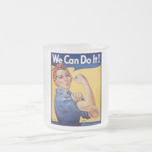 Rosie the Riveter：強い女性の女性のエンパワーメント フロストグラスマグカップ