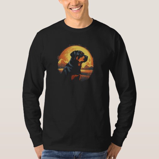 Rottweiler With Full Moon in Background - Dog Love Tシャツ (正面)