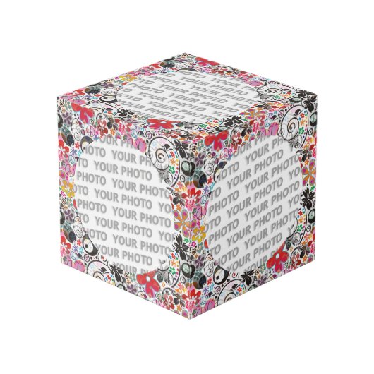 Round in Squareフレームのフラワーパワー2 +あなたの写真 フォトキューブ (正面アングル)