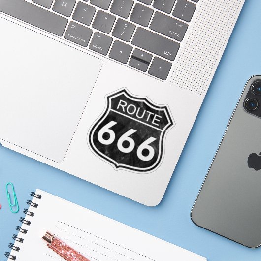 Route 666 (black) シール (ノートパソコンとiPhone)