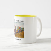 Route 66, Cadillac Ranch, Amarillo Texas ツートーンマグカップ (正面右)