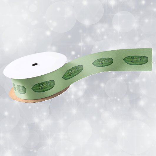 Row of silly Green Pickles Surprised Look on Face サテンリボン