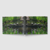 Row of Turtlesグリーン自然写真 ゲストブック (全面)