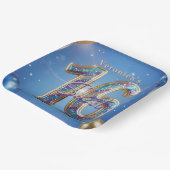 Royal Blue Gold Glitter Sparkle Sweet 16 Birthday ペーパープレート (傾斜あり)