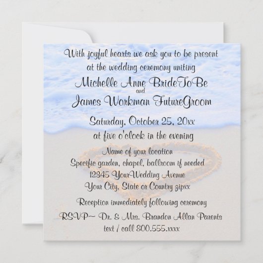 RSVPとの砂ビーチ結婚式のハート 招待状 (正面)