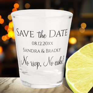 RSVPなし、ケーキもなし! 結婚式のSave the Date ショットグラス