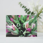 RSVPの結婚式招待状は|のピンクのチューリップの花を梳きます 出欠カード (スタンド正面)