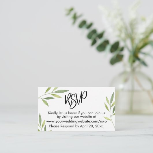 RSVPタイポグラフィ緑の葉の結婚挿入カード エンクロージャーカード (スタンド正面)