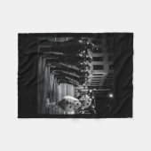 Rtland Frog Protest Meme Frog Viral For Men Women  フリースブランケット (正面(横))