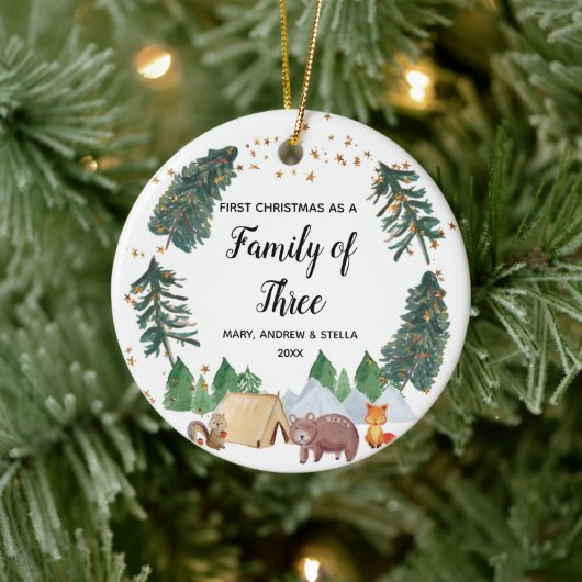 Ruatic Woodland三家の家族としての最初のクリスマス セラミックオーナメント (ツリー)