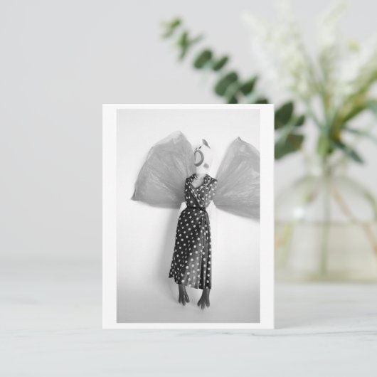 Rubber chicken with wings - Elle - Postcard ポストカード (スタンド正面)